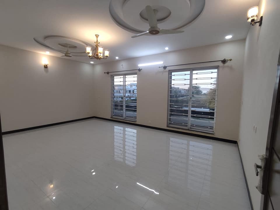 14 Marla house for sale in G-13 Islamabad