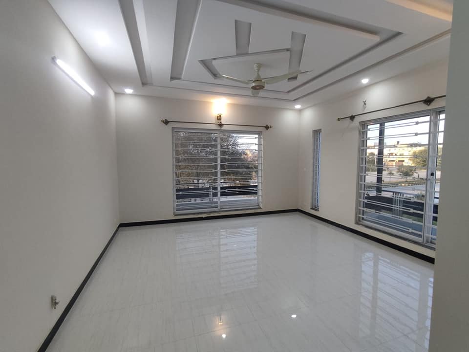 14 Marla house for sale in G-13 Islamabad