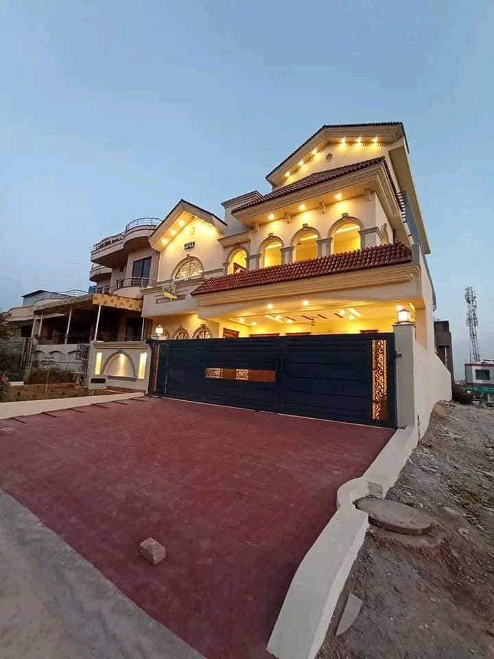 14 Marla House Available For Sale FGEHA Sector G-13 Islamabad