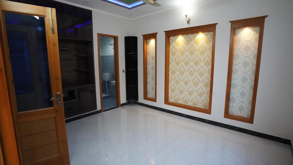 4 Marla house for sale in G-13 Islamabad