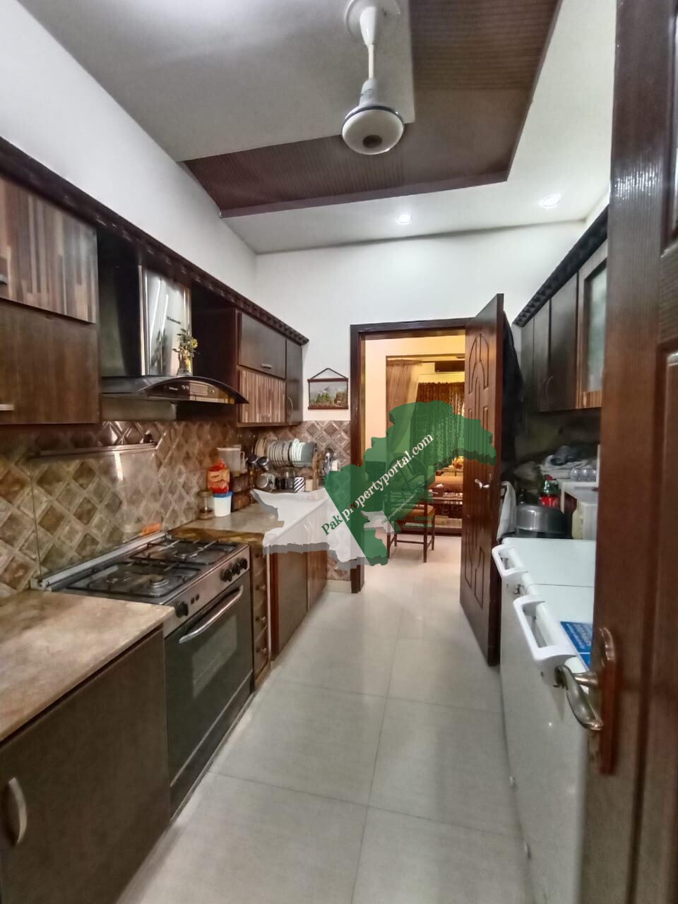 5 Marla Very Good Condition House is Available for Sale in Sector D Bahria Town Lahore