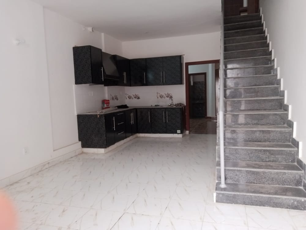 3 Marla beautiful flat for sale in Edenabad Lahore