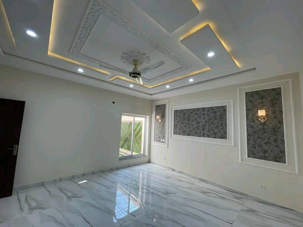 20 Marla brand new house for sale in royal orchard Multan