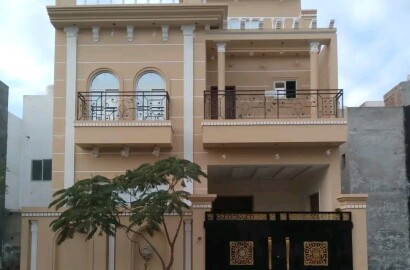 5 Marla brand new house for sale in block D street 4 royal orchard Multan