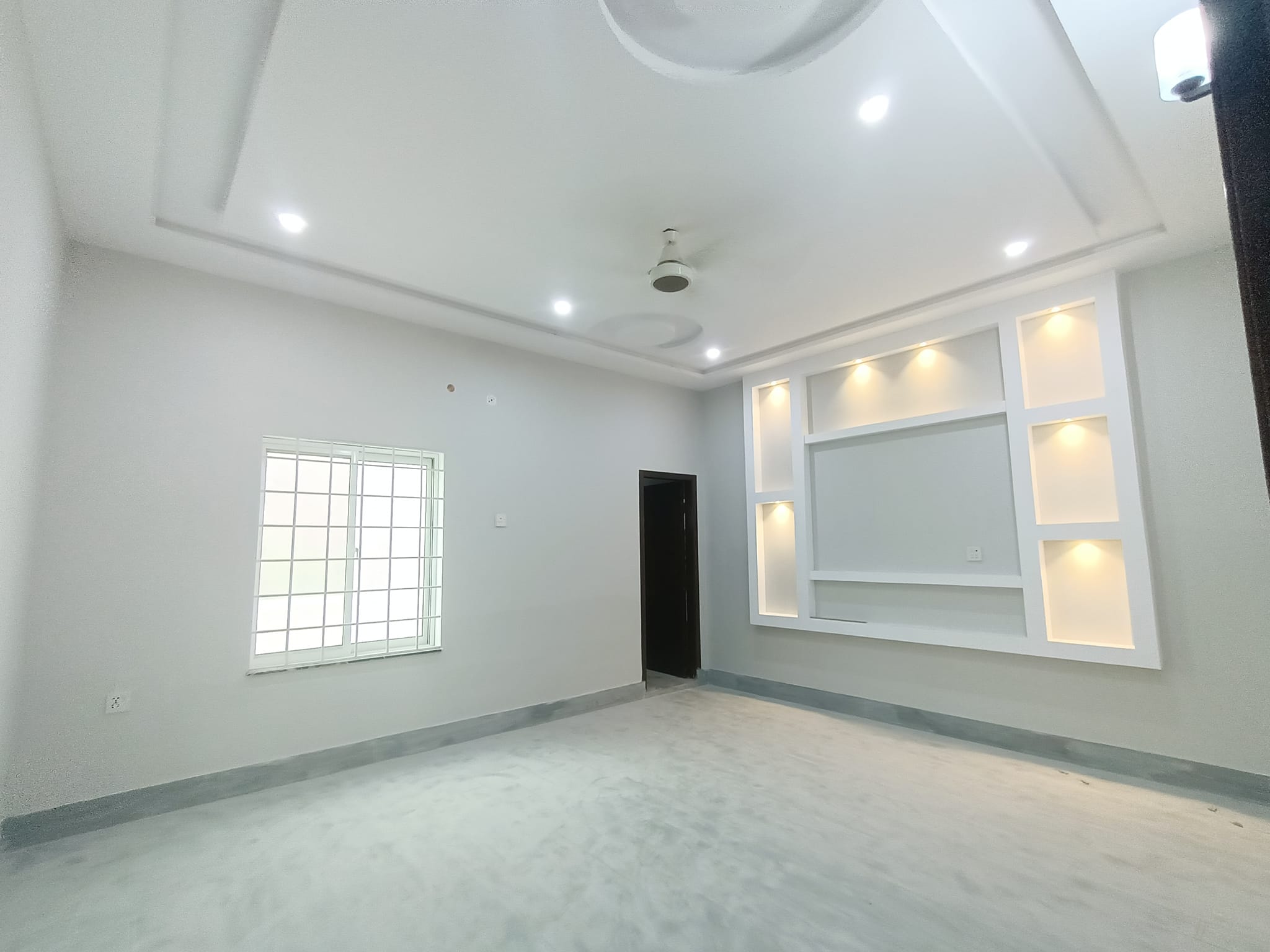 10 Marla Double-story house for sale in Model Town Multan