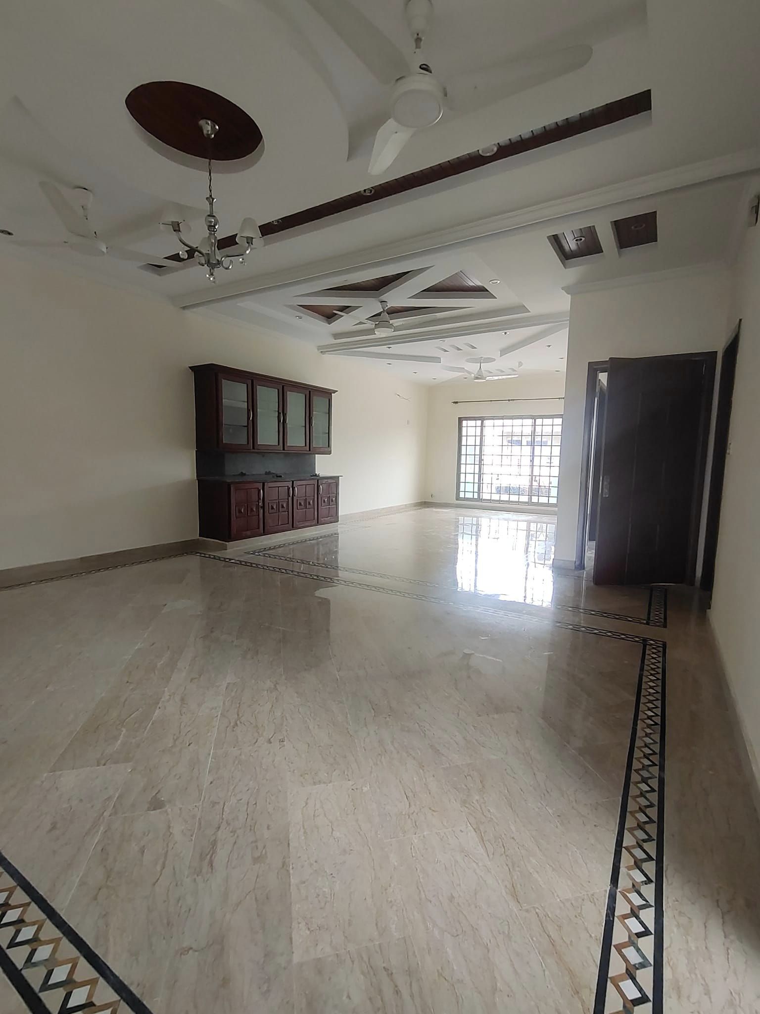 10 Marla Full House For Rent in G-10 Islamabad