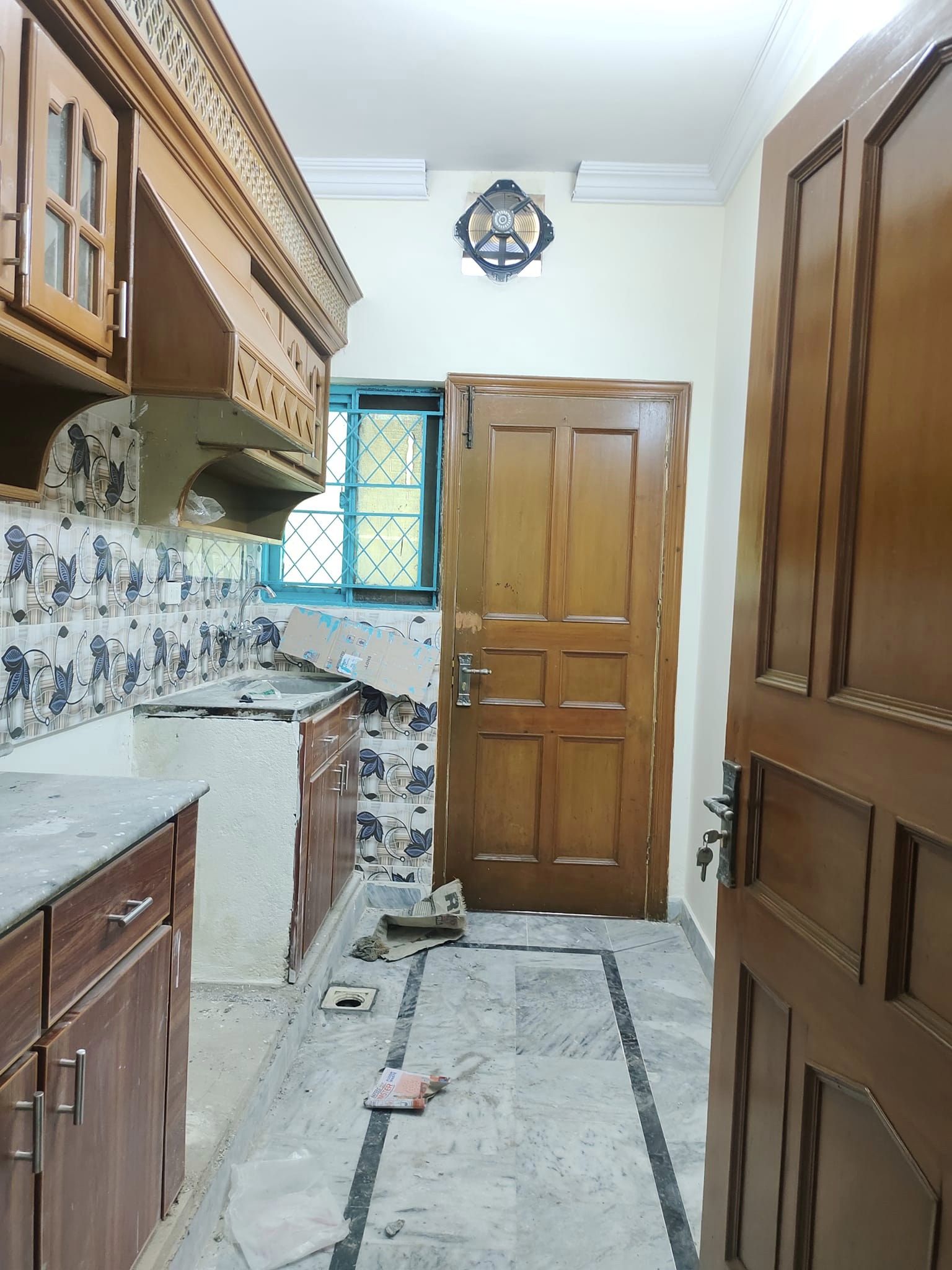 4 Marla Full house for rent in G-11 Islamabad