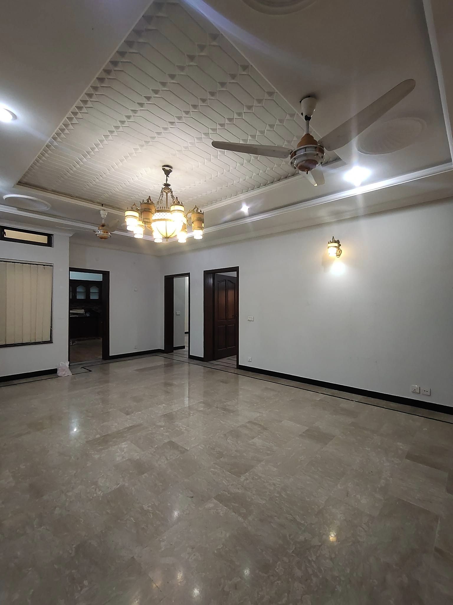 14 Marla ( 40X80 ) Upper Portion For Rent in G-10/2 Islamabad