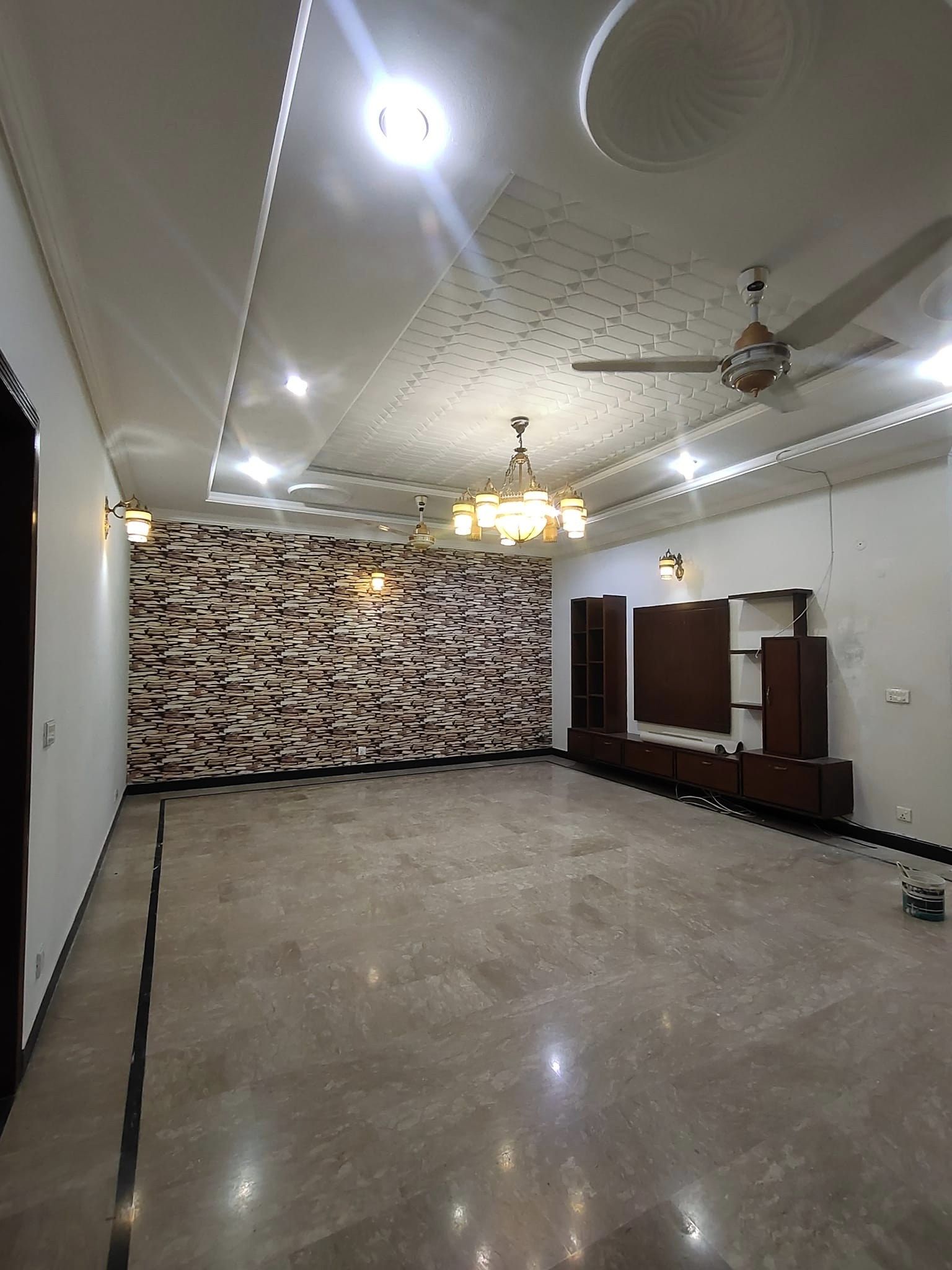 14 Marla ( 40X80 ) Upper Portion For Rent in G-10/2 Islamabad