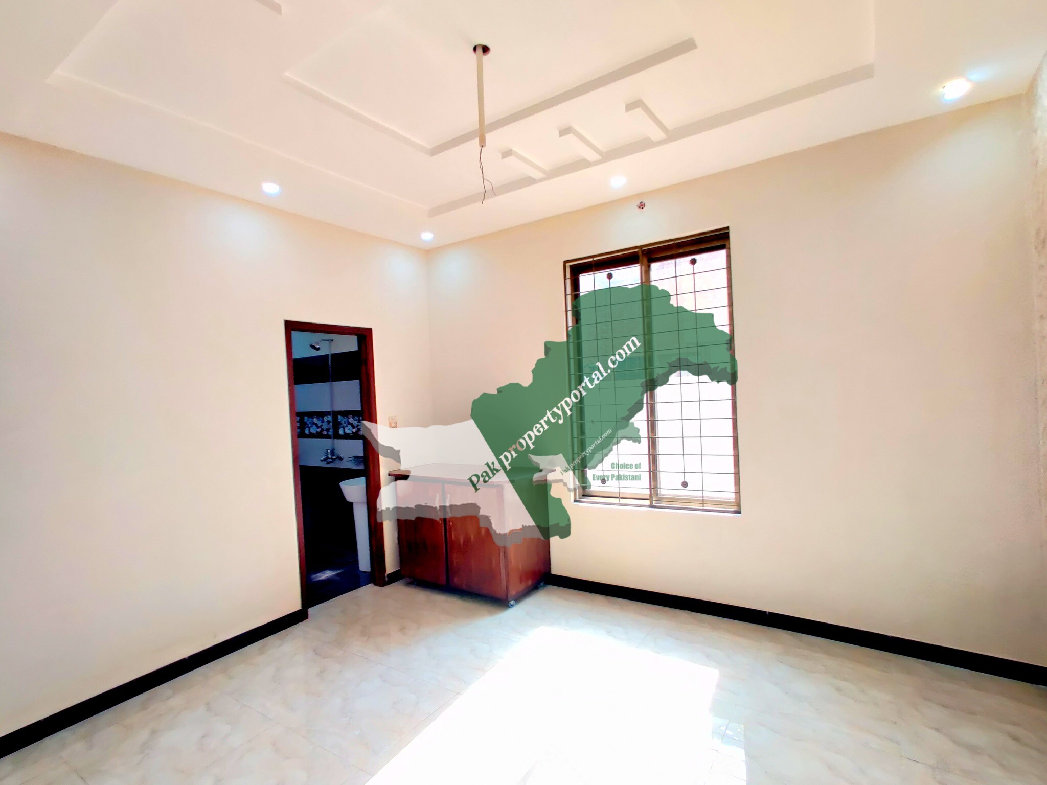 10 Marla Brand House for Sale in 256A Block R2 Johar Town Lahore