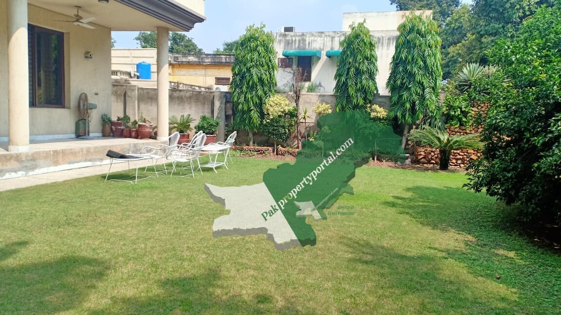 2 Kanal House For Sale in  Model Town Lahore