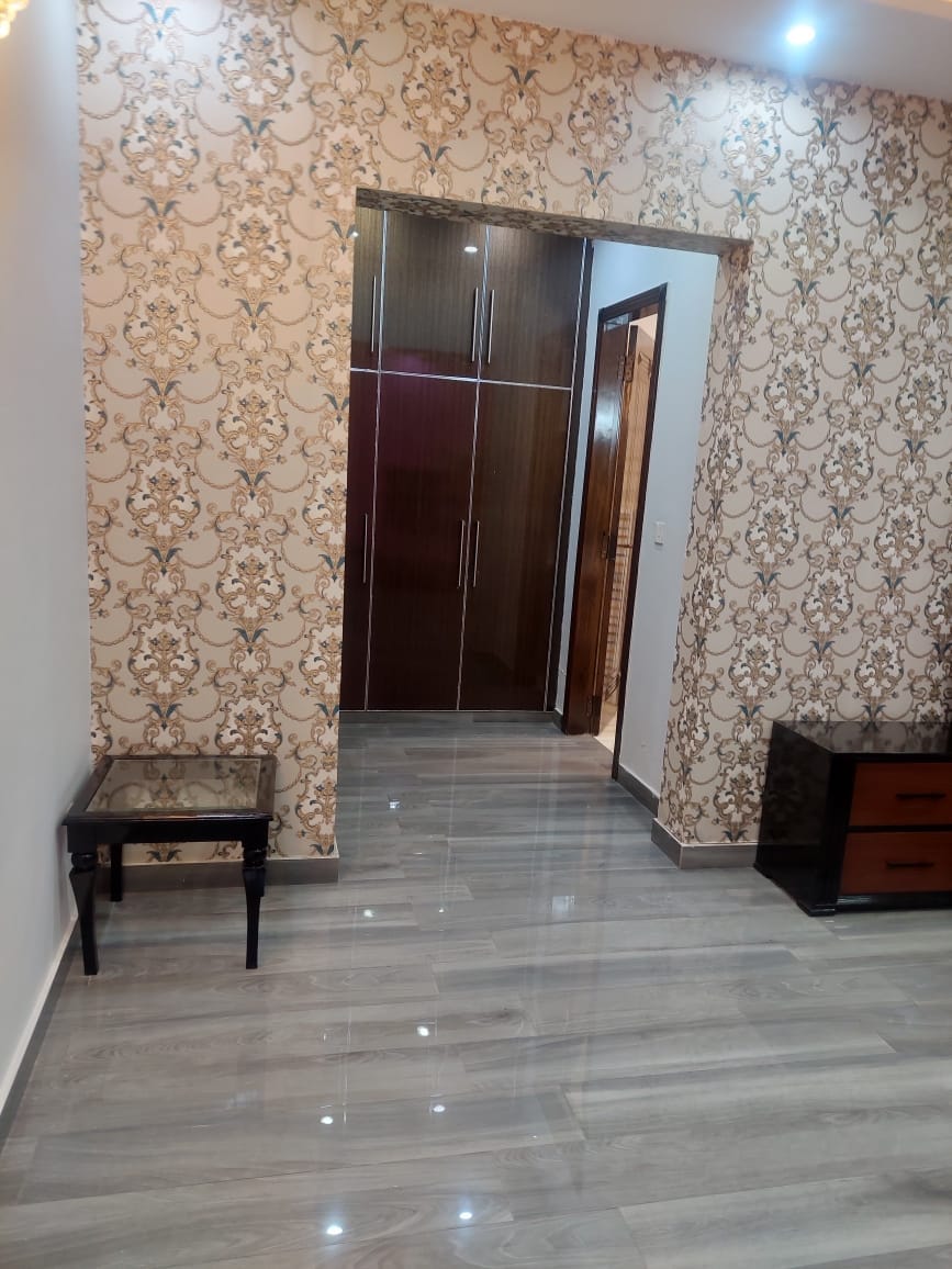 2 Kanal House for sale in Iqbal Avenue Phase 1 Lahore