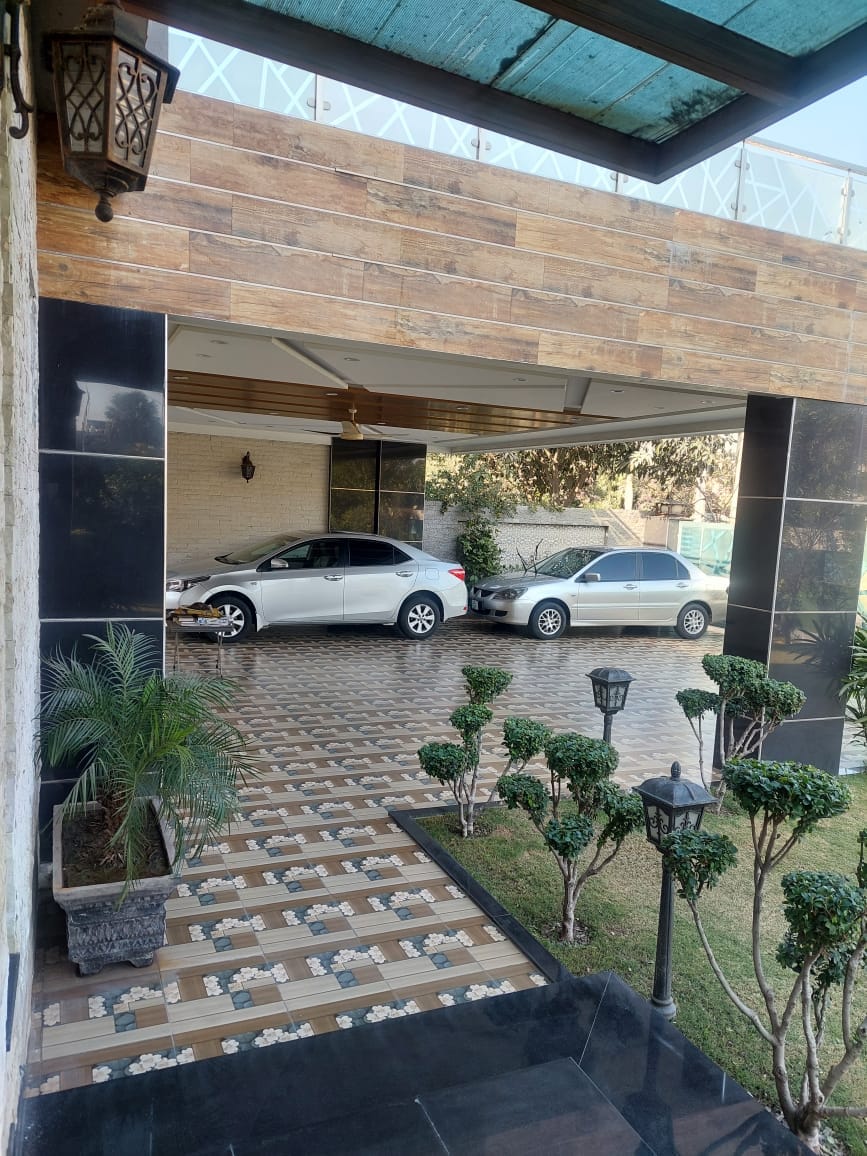 2 Kanal House for sale in Iqbal Avenue Phase 1 Lahore