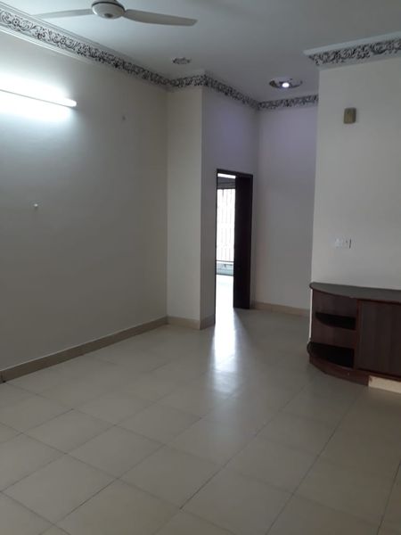 10 Marla Lower Portion Available For Rent in K3 Block Wapda Town Phase 1 Lahore