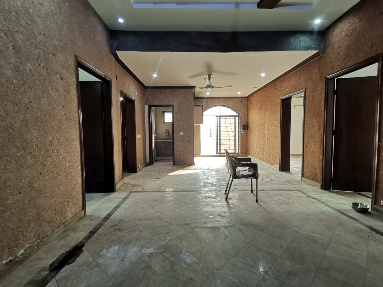 10 Marla Full House Available For Rent in Valencia Town Lahore