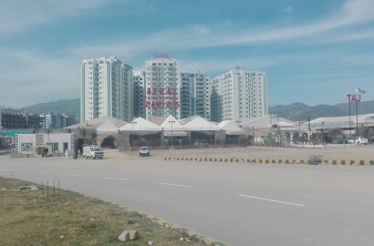 2 BED APARTMENT IS AVAILABLE FOR SALE in CAPITAL RESIDENCIA E-11/4