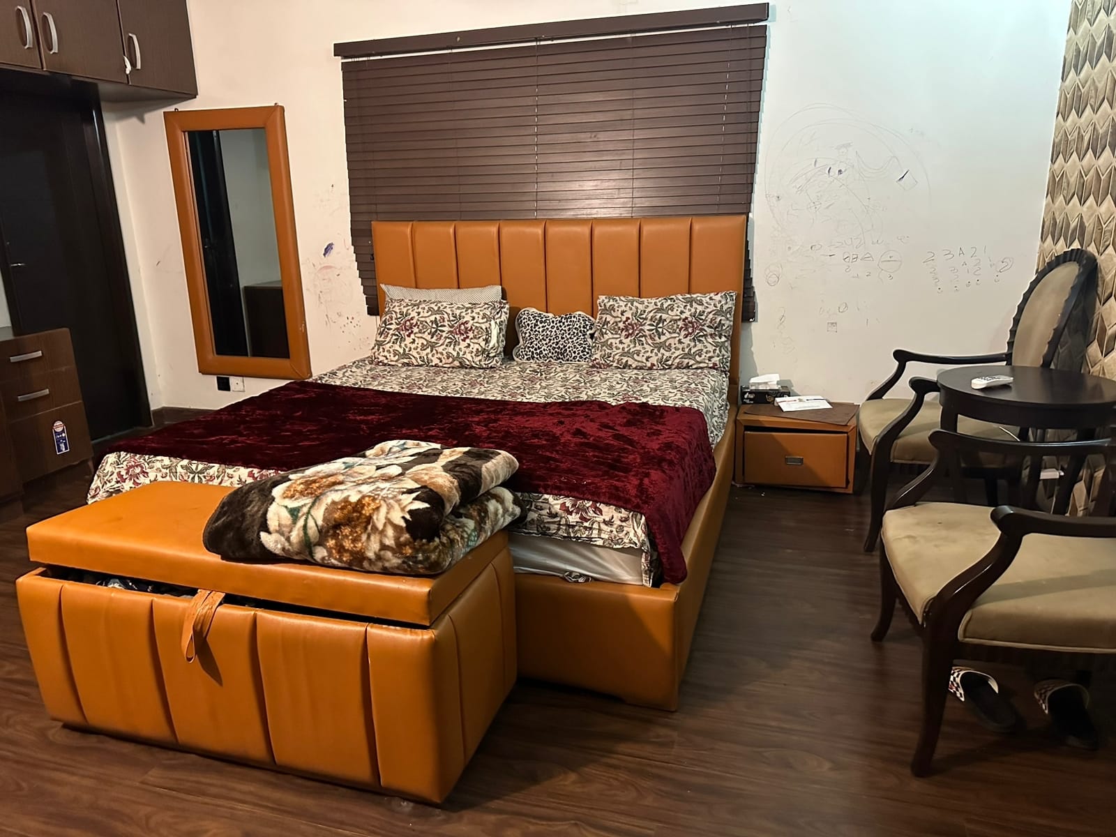2 BED APPARTMENT  FOR SALE AT PRIME LOCATION IN LAHORE FAISAL TOWN LAHORE