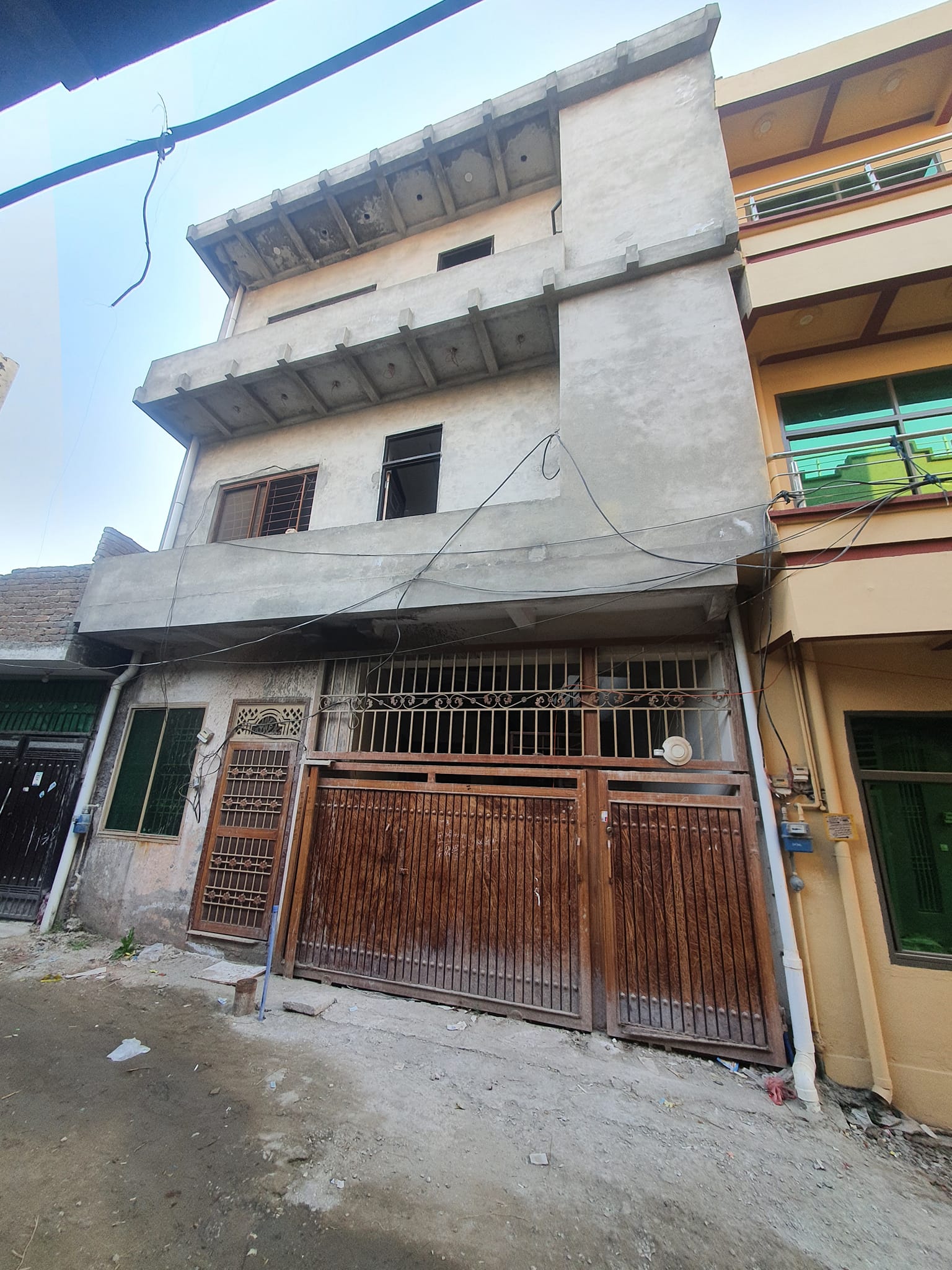 5 Marla Triple story house for sale in Railview Housing Society Rawalpindi