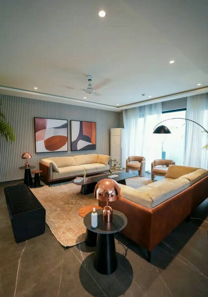 1 Kanal brand-new beautifully made luxurious bungalow for sale in DHA Lahore