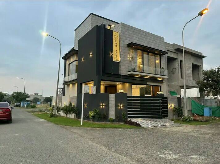 5.25 Marla brand new beautiful house for sale in DHA Lahore