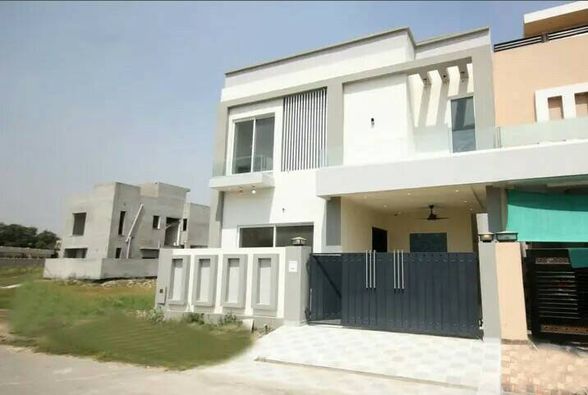 5 Marla house for rent in DHA phase 9 Town Lahore