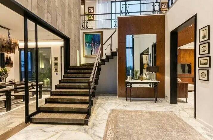 22 Marla corner luxurious house for sale in DHA Lahore