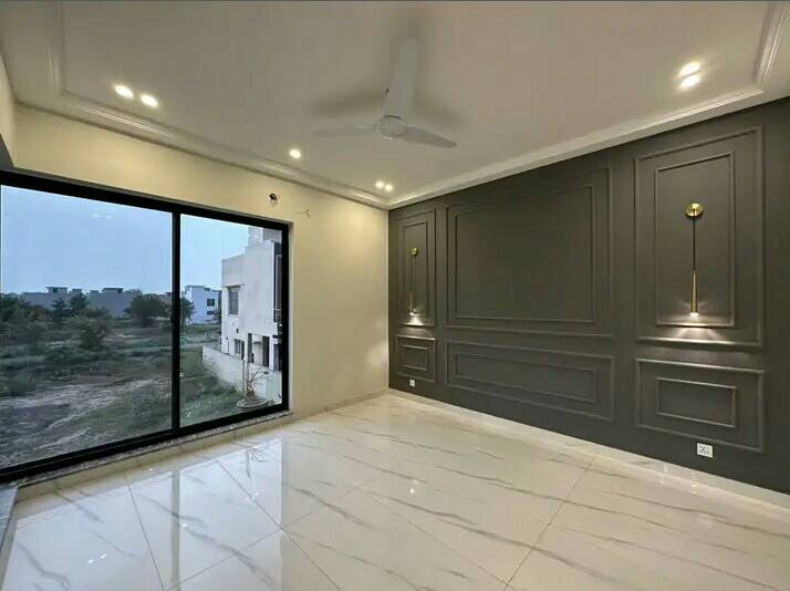 5.25 Marla brand new beautiful house for sale in DHA Lahore