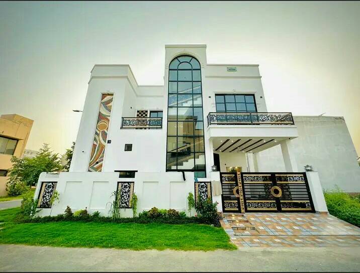 5 Marla Corner Brand New Luxury Villa for sale in DHA Lahore