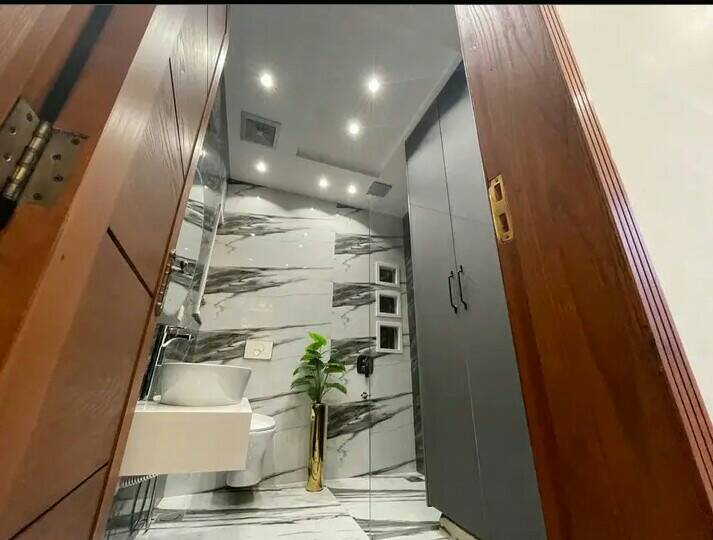 5 Marla Brand New Eye catching Luxury villa for sale in DHA Lahore