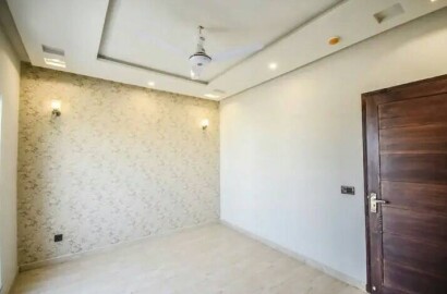 7 Marla Luxurious house in DHA Phase 9 Town Lahore