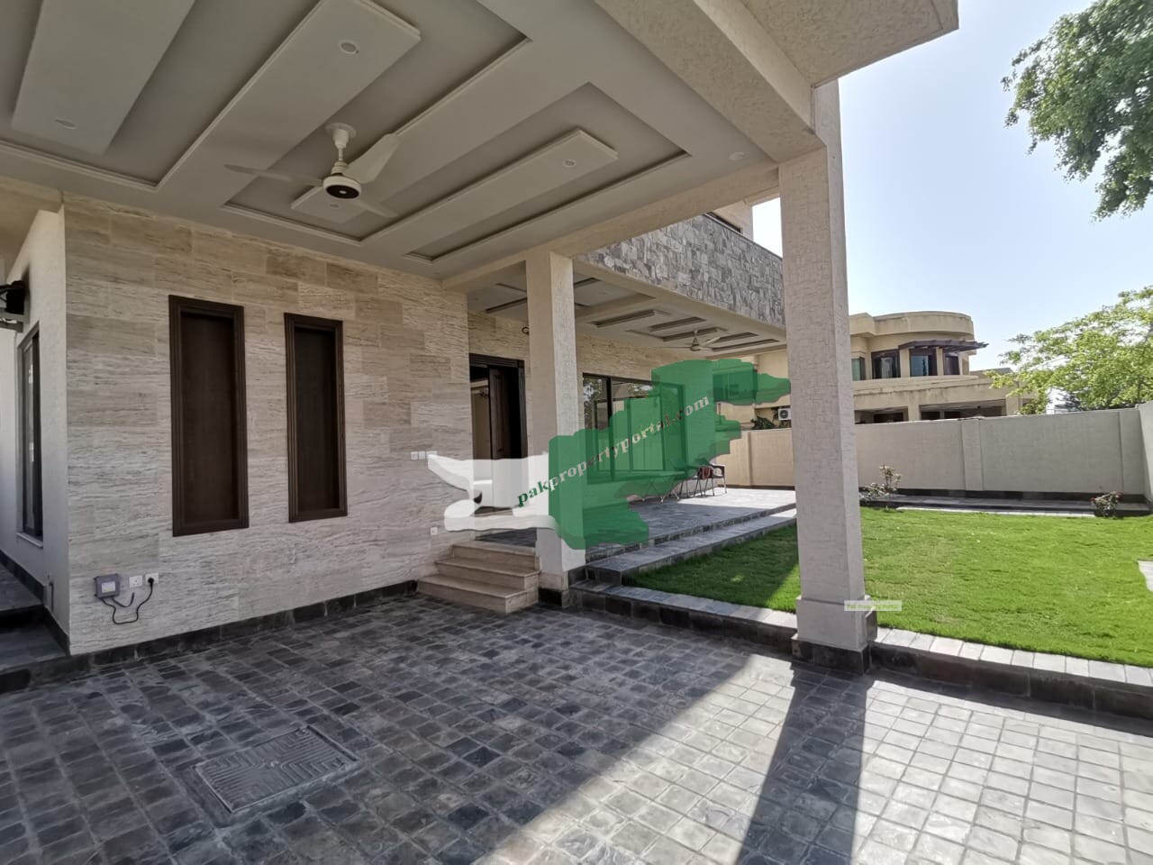 1 kanal house for sale in Sector H, Phase 2, DHA