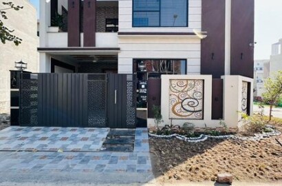 6.25 Marla Corner House  1st Time Modern and Most Luxury House Available For Sale in Parkview City Lahore
