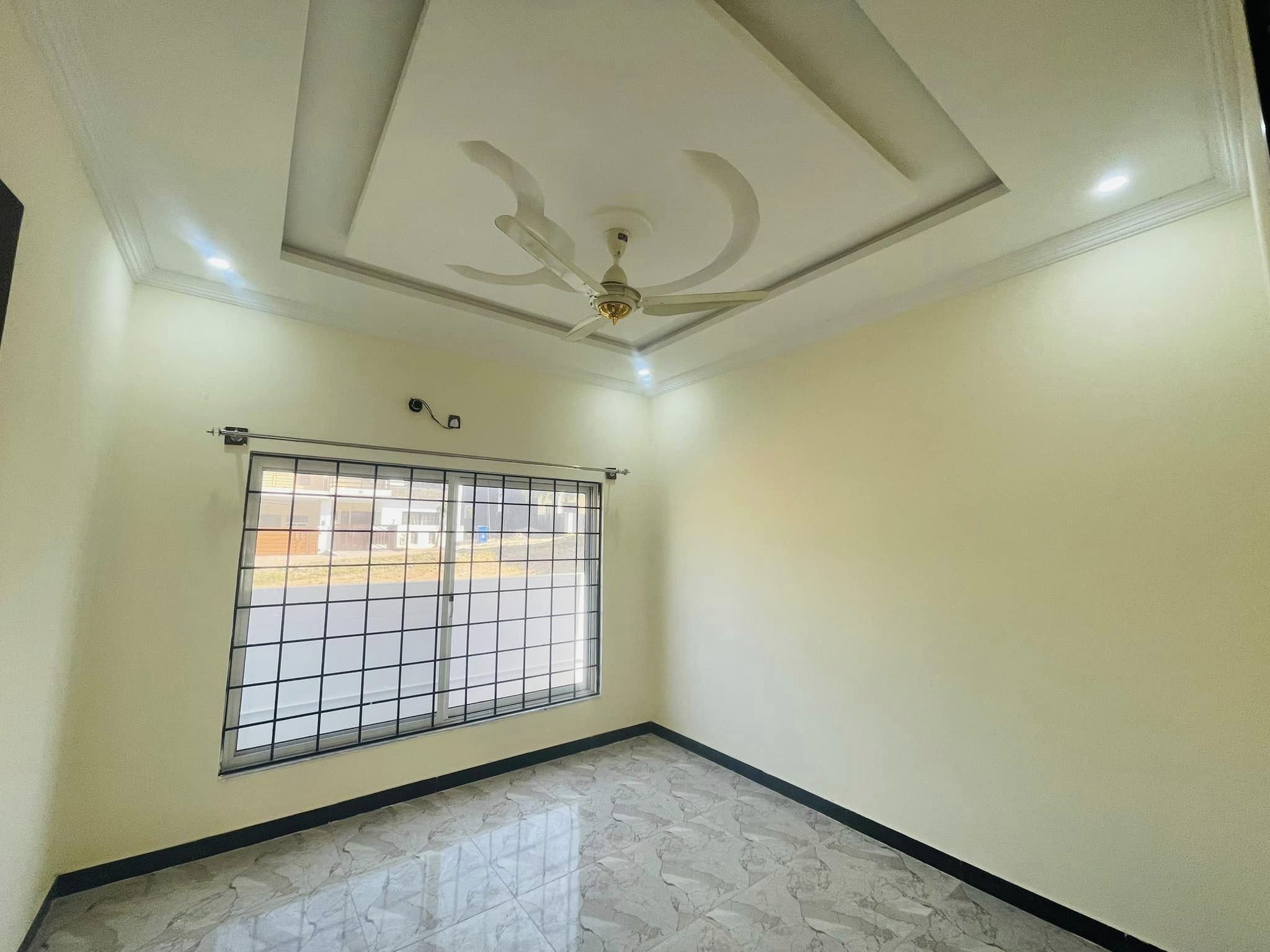 5 Marla brand New House Available for sale in Sec N Bahria Enclave Islamabad