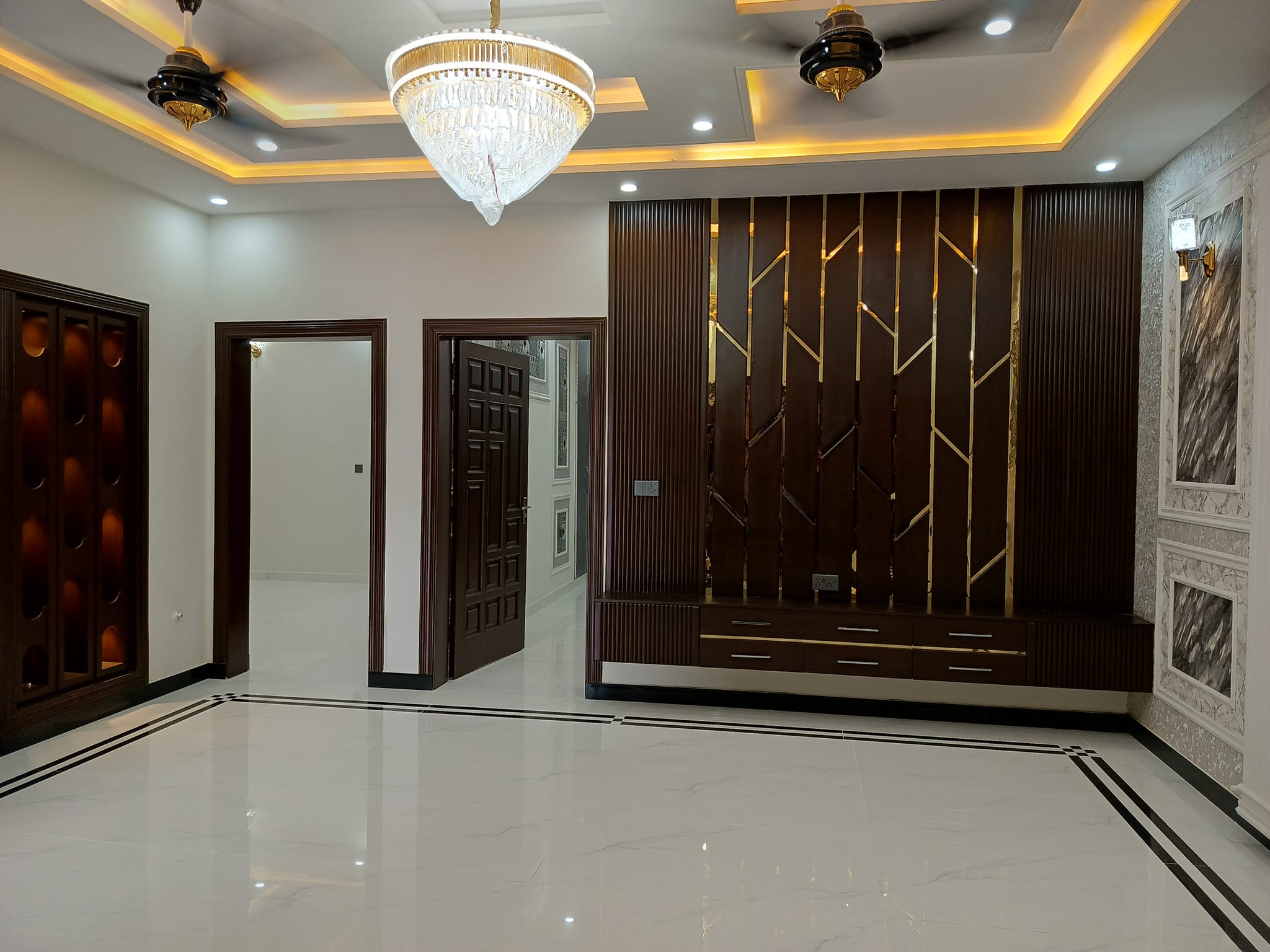 10 Marla House For Sale in Modern Luxury Living in Citi Housing Gujranwala