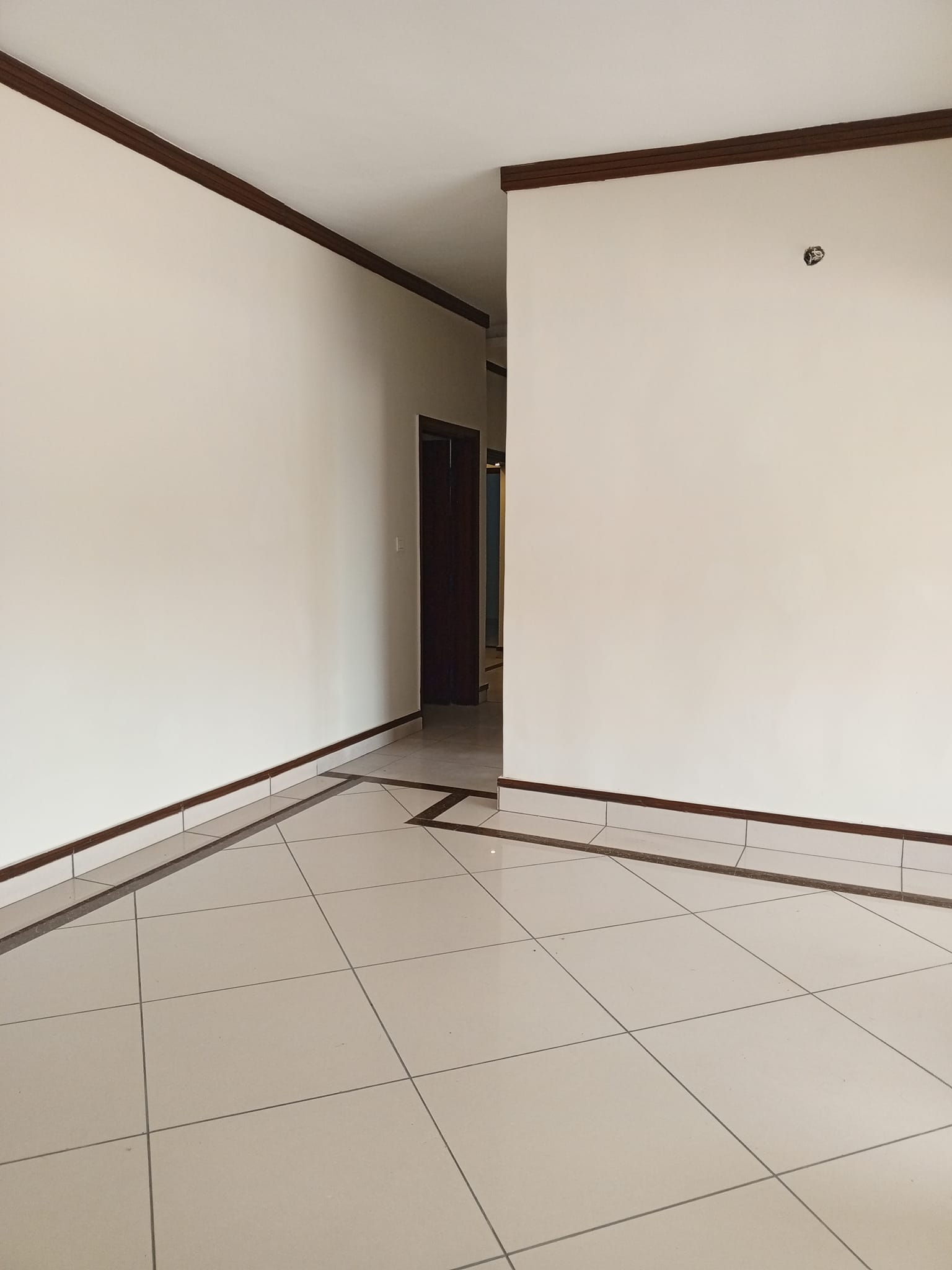 2400 sqft SeaView Apartment for sale in DHA phase 5 Karachi