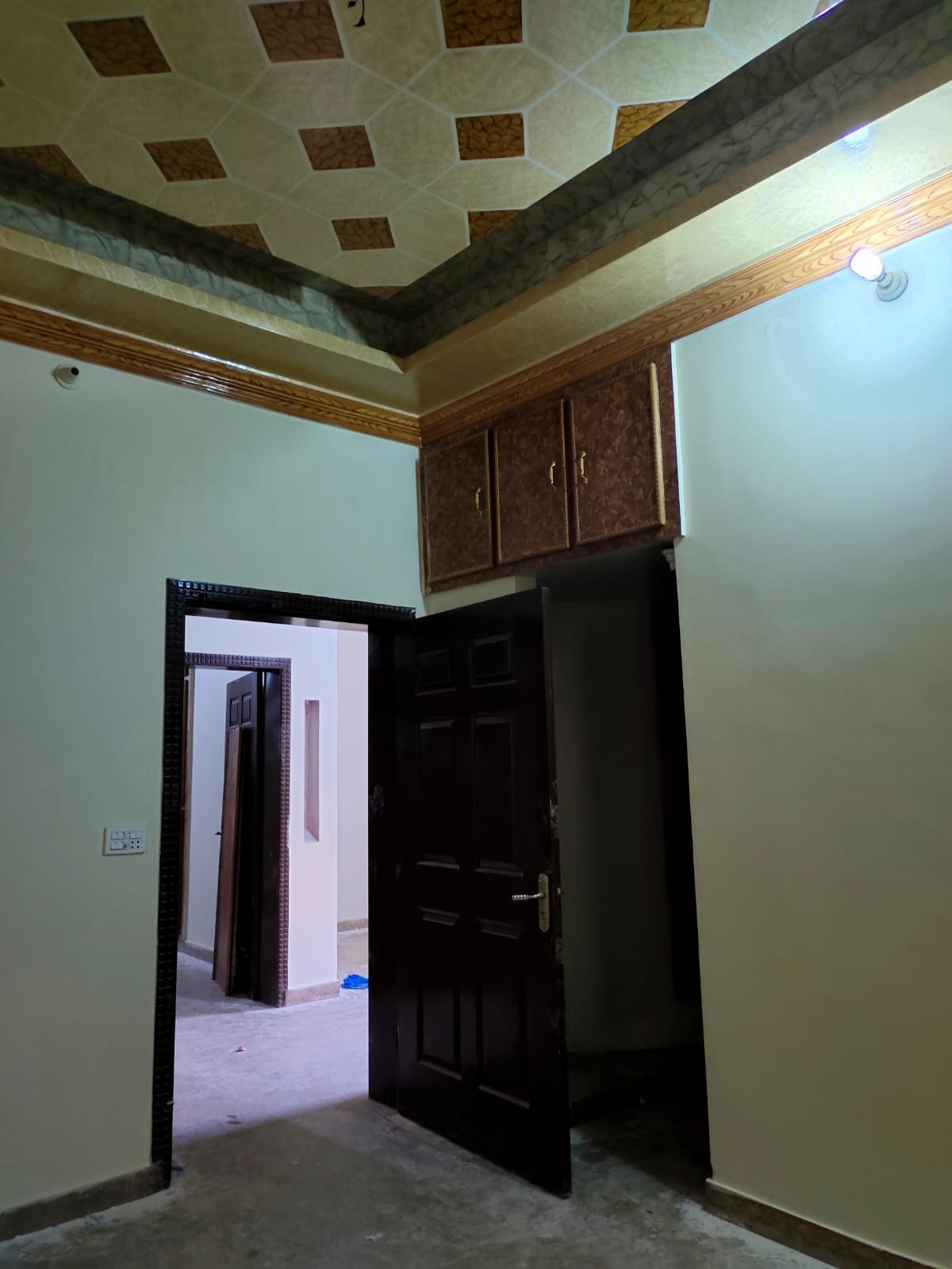 8 Marla ground portion for rent in Shalimar colony Multan