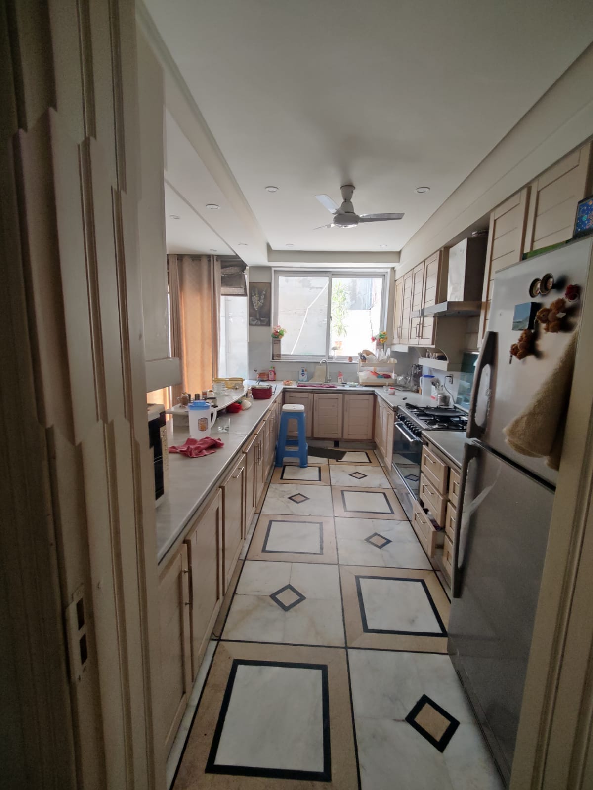 42 Marla Full basement house in 1 kanal price in Punjab phase 1 Lahore