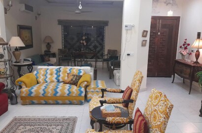10 Marla  House Fo Sale  Bahria Town Lahore