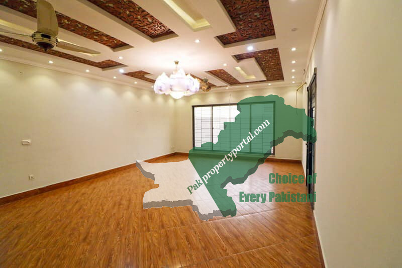 2 Kanal 1 marla owner built house for own usage in Valencia Town Lahore