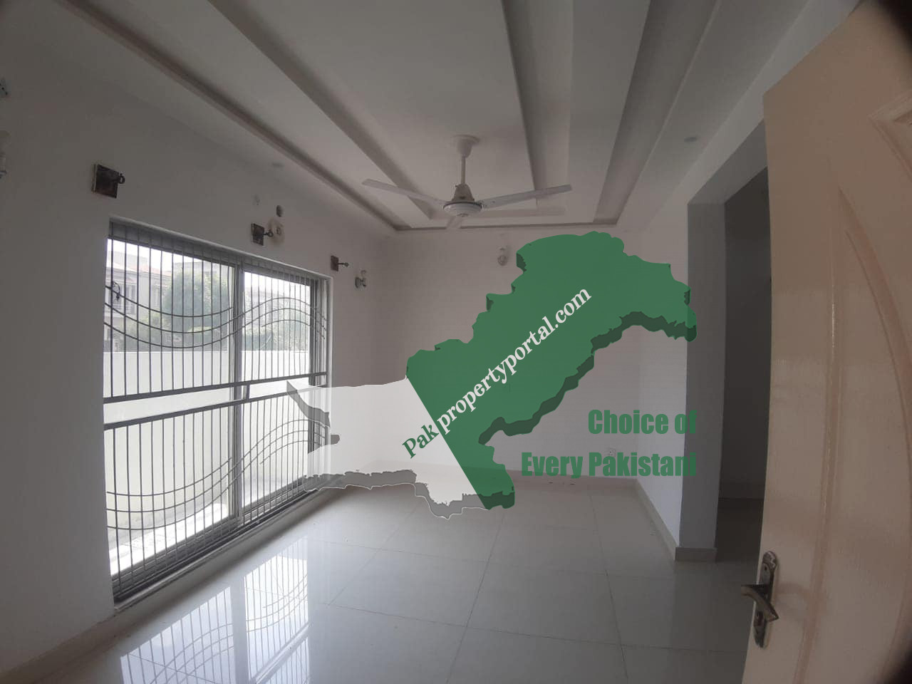 7 Marla Lower Portion Available For Rent in bahria Town, CC block , Sector D Lahore