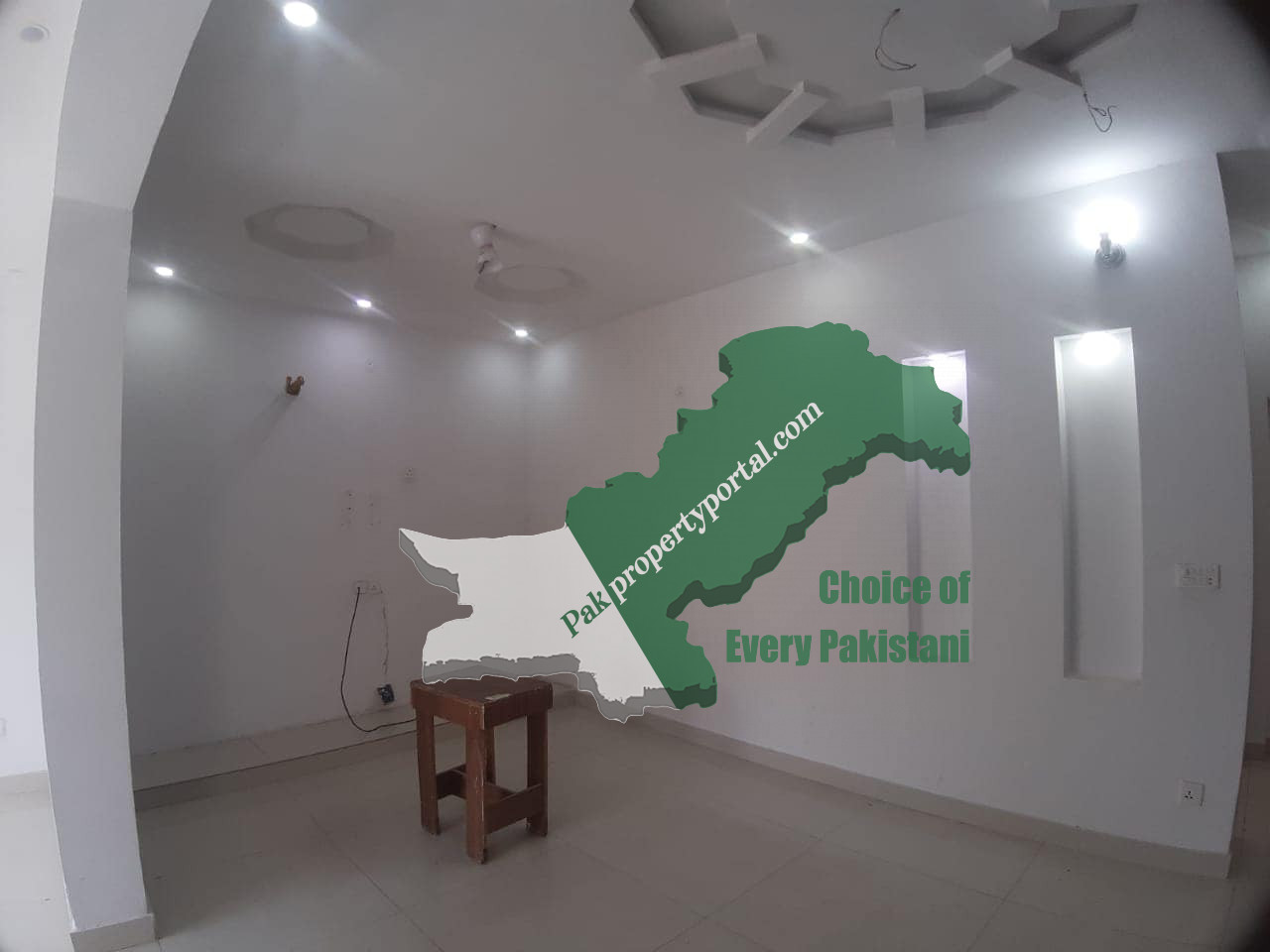 7 Marla Lower Portion Available For Rent in bahria Town, CC block , Sector D Lahore