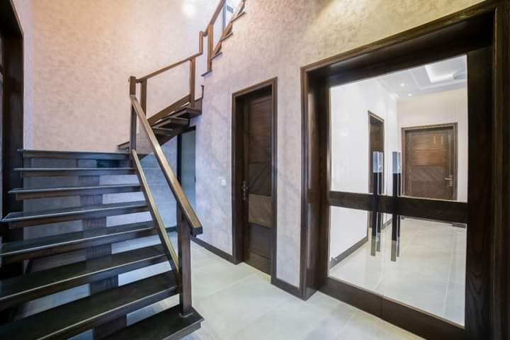 10 Marla Modern House for sale in DHA Lahore