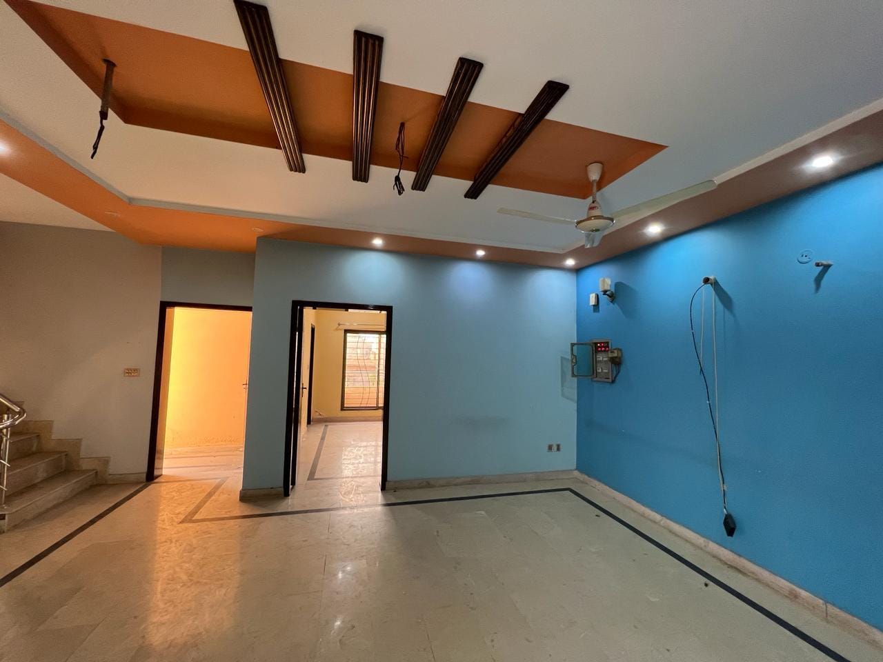 10 Marla Used House Available For Sale in A Block Central Park Housing Scheme Lahore