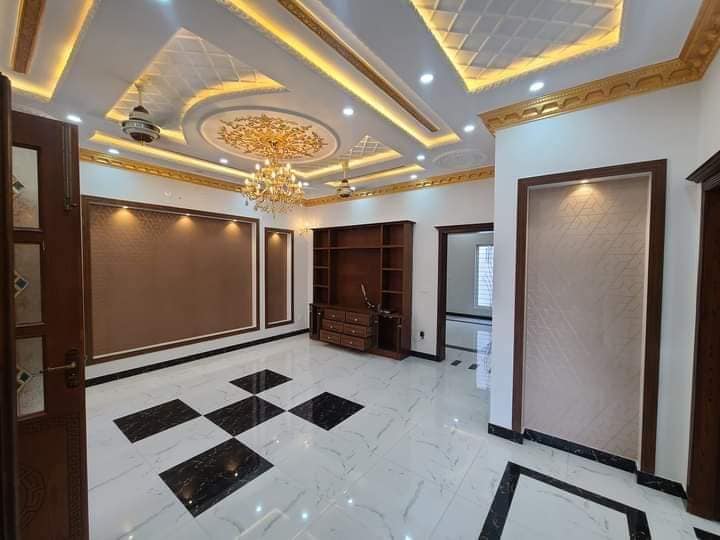 10 Marla Beautiful Spanish Design Facing Park Brand New House Available For Sale in Central Park Housing Scheme Lahore