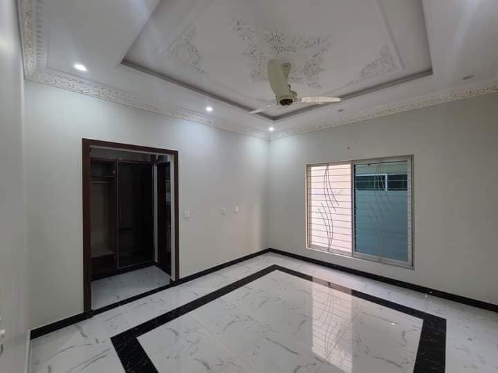 10 Marla Beautiful Spanish Design Facing Park Brand New House Available For Sale in Central Park Housing Scheme Lahore